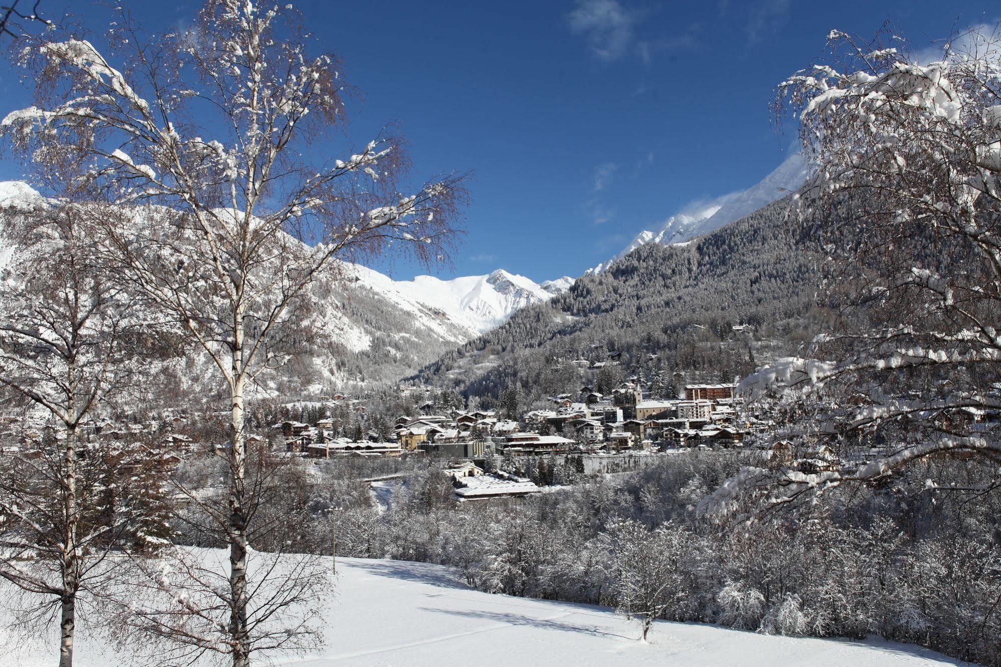 Hotel Stella Del Nord Courmayeur Exterior photo