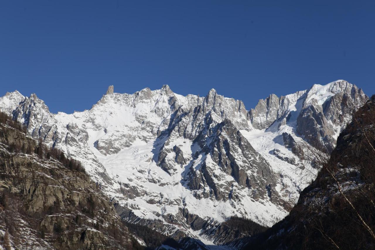 Hotel Stella Del Nord Courmayeur Exterior photo